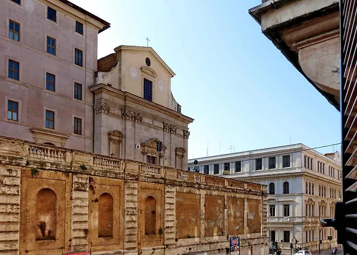 Apartment Cozy Fabia 300 Mt From Colosseum Rom