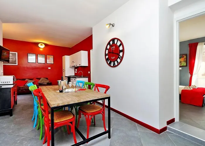 Apartment Cozy Fabia 300 Mt From Colosseum *